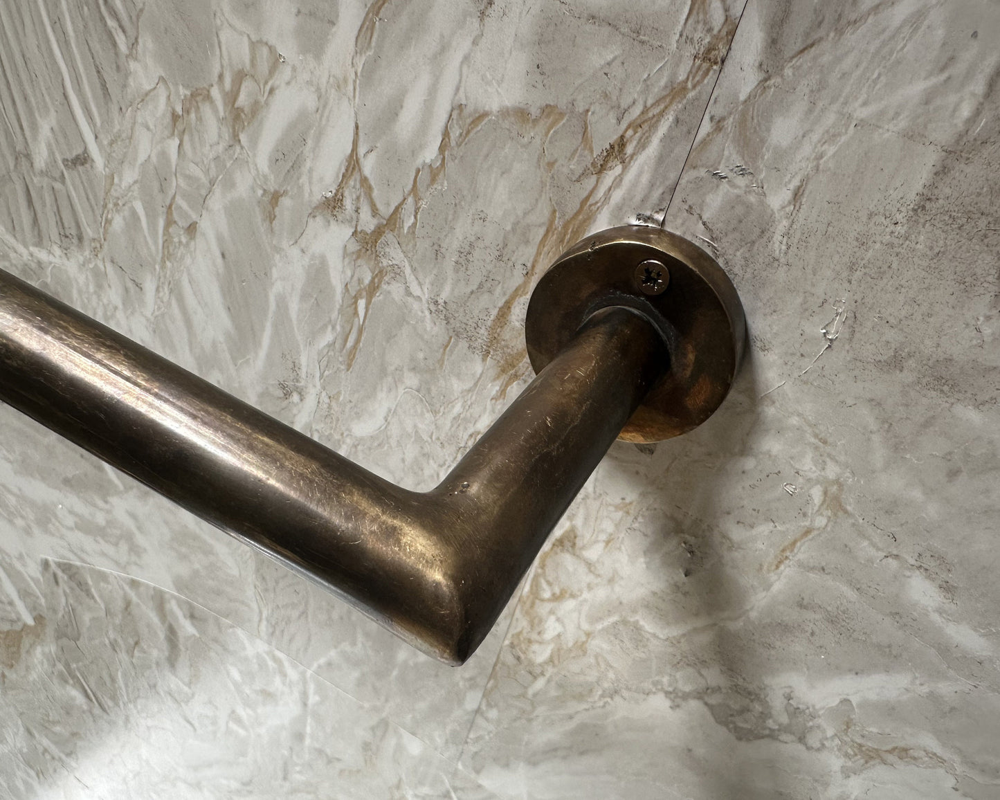 Patina Brass Toilet paper Holder, Solid Brass Toilet Roll Holder for Bathroom, Bathroom Accessories, Wall Mounted Towel Holder